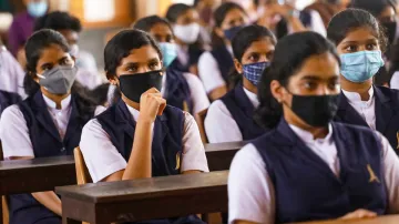 CBSE के बाद CISCE और हरियाणा बोर्ड ने भी रद्द की 12वीं की परीक्षाएं- India TV Hindi