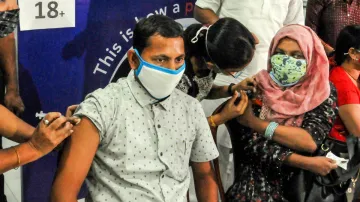 महाराष्ट्र में 70% लोगों का टीकाकरण होने से पहले स्थानीय निकाय चुनाव नहीं होंगे: मंत्री हसन मुशरिफ- India TV Hindi