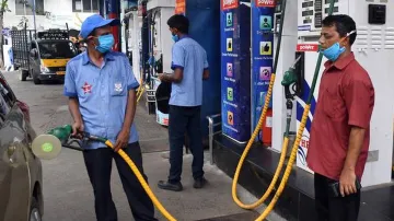 Petrol-Diesel prices remain unchanged on Friday 25 june 2021- India TV Paisa