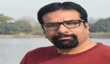 जम्मू-कश्मीर के पुलवामा में आतंकियों ने बीजेपी नेता की गोली मारकर हत्या की - India TV Hindi