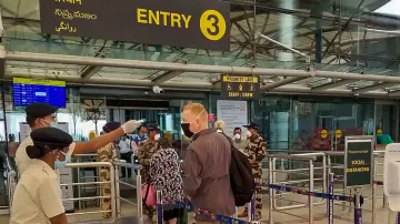 हैदराबाद हवाई अड्डे पर जांबिया की महिला से 21 करोड़ की हेरोइन जब्त- India TV Hindi