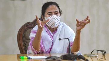 Mamata Banerjee, Mamata Banerjee Adhir Ranjan Chowdhury, Bengal Elections- India TV Hindi