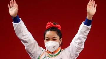 Manipur government announced a cash reward of Rs 1 crore to Mirabai Chanu Tokyo Olympics 2020- India TV Hindi