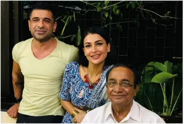<p>Pavitra Punia meets Eijaz Khan father</p>- India TV Hindi