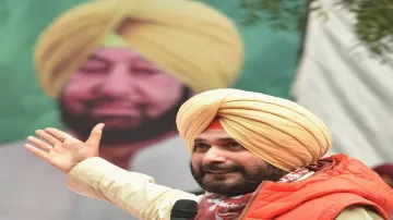 Navjot Singh Sidhu Punjab Congress President Comedy Circus Govt BJP General Secretary Tarun Chugh पं- India TV Hindi