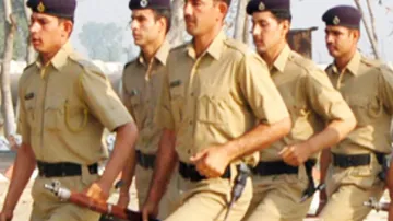 Exam Paper Leak Haryana Police Constable Haryana Staff Selection Commission Exam Paper Leak होने की - India TV Hindi