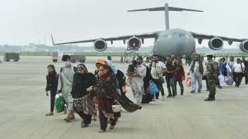 अफगानिस्तान से लाये जा रहे लोगों को ITBP शिविर में 14 दिन के अनिवार्य पृथकवास में रहना होगा: केन्द्र- India TV Hindi