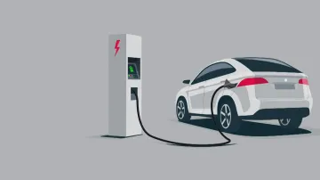 Power Ministry urges union ministers, CMs to switch to electric vehicles- India TV Paisa
