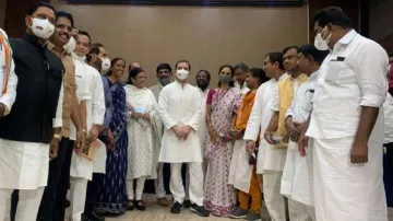 राहुल गांधी के साथ किसानों से मिलने जंतर मंतर जाएंगे विपक्ष के नेता- India TV Hindi