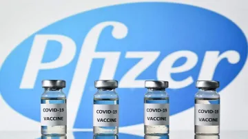 अमेरिकी नियामक एफडीए ने फाइजर के कोविड-19 टीके को पूर्ण मंजूरी दी- India TV Hindi
