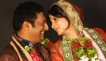 prakash raj pony verma marriage again because of son vedant latest news in hindi - India TV Hindi
