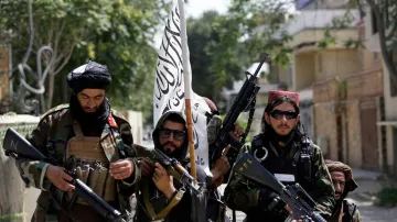तालिबान ने अफगानिस्तान के हेरात प्रांत में लड़के-लड़कियों के साथ पढ़ने पर लगायी रोक: खबर- India TV Hindi