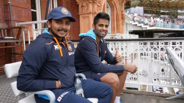 ENG vs IND: Prithvi Shaw and Suryakumar Yadav joined Team India after completing Quarantine- India TV Hindi