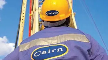 Cairn accepts 1bn dollar refund offer, to drop cases against India within days- India TV Paisa