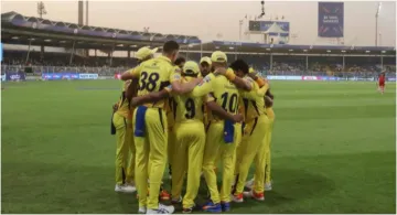 IPL 202, Eric Simmons, CSK vs RCB, Sports, cricket- India TV Hindi