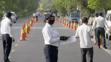 दिल्ली पुलिस नियमित तौर पर यातायात नियम तोड़ने वाले 100 ‘खराब चालकों’ की सूची जारी करेगी- India TV Hindi