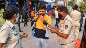 COVID-19: Ahead of Ganesh fest, Mumbai cops begin crackdown on people found not wearing mask- India TV Hindi