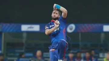 <p>Chris Woakes Reveals Why He Pulled Out of Cash-Rich...- India TV Hindi