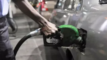Jio bp to open 1st petrol pump near Mumbai- India TV Paisa