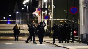 नॉर्वे में हमलावर ने धनुष-बाण से हमला कर पांच लोगों की हत्या की, कई घायल- India TV Hindi