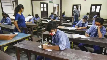 WB Board Exams 2022: पश्चिम बंगाल में 10वीं और 12वीं कक्षाओं की परिक्षाओं का टाइमटेबल जारी- India TV Hindi