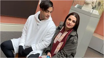 Himanshi Khurrana,Asim Riaz- India TV Hindi