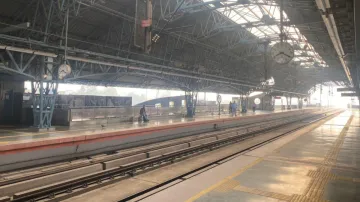 दिवाली के लिए दिल्ली मेट्रो ने बदला शेड्यूल, जानें- लास्ट ट्रेन की टाइमिंग- India TV Hindi