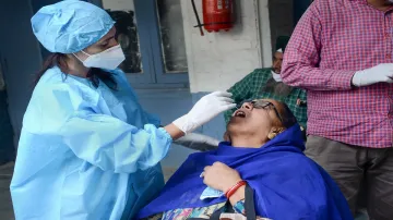 Coronavirus cases in india latest news 22 november 2021 Covid: देश में कोरोना संक्रमण के मामले 538 द- India TV Hindi