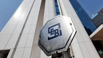 <p>SEBI ने मर्चेंट बैंकरों...- India TV Paisa