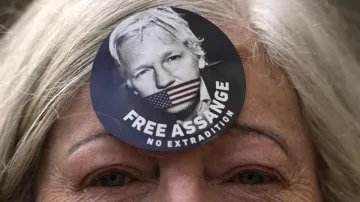 Britain, Britain United States, Britain Julian Assange, Julian Assange Wikileaks- India TV Hindi