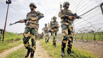 BSF के क्षेत्रीय अधिकार बढ़ाने का मामला: पंजाब सरकार कोर्ट पहुंची, सिद्धू ने कानूनी टीम को बधाई दी- India TV Hindi