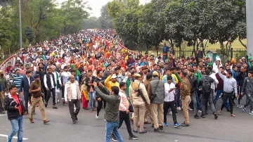 <p>किसानों ने आंदोलन...- India TV Hindi
