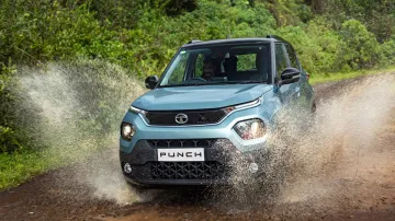 <p>Tata ने Hyundai को दिया 'पंच',...- India TV Paisa