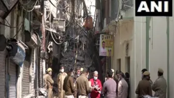 Building Debris, Delhi- India TV Hindi