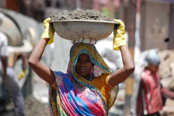 rural labourers - India TV Hindi