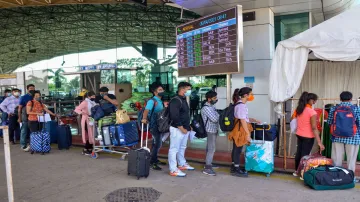 <p>Airport</p>- India TV Paisa