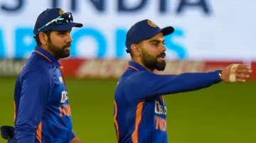 File photo of Rohit Sharma (left) with Virat Kohli.- India TV Hindi