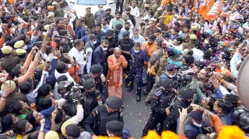 Yogi roadshow, Bulldozer Baba, Bulldozer Baba Zindabad, UP Election, UP Election News- India TV Hindi