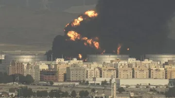 Houthi rebels, Saudi Arabia, Houthi rebels attack oil depot, Saudi Arabia Houthi rebels- India TV Hindi