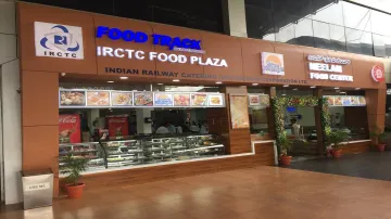 IRCTC food plaza- India TV Hindi