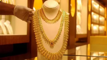 <p>gold</p>- India TV Paisa