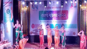 <p>Lavani Festival </p>- India TV Hindi