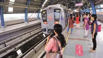 Metro will remain closed till 2:30 pm on Holi- India TV Hindi