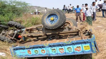 Road Accident- India TV Hindi