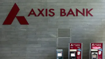 <p>Axis Bank</p>- India TV Paisa