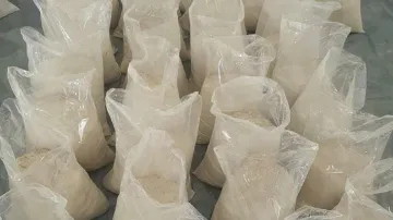 Drugs worth Rs 300 crores seized in Gujarat- India TV Hindi