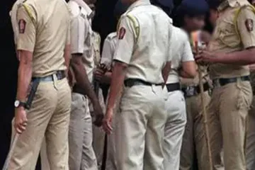 <p>Police</p>- India TV Hindi