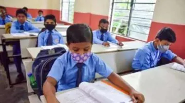 schools will open in Nagpur from 7:00 am to 10:30 am- India TV Hindi