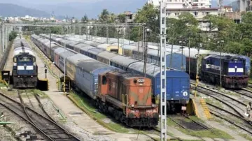 Indian Railways, Railway Latest News, 1100 Trains Cancel, Train Cancel, Railway Update- India TV Hindi