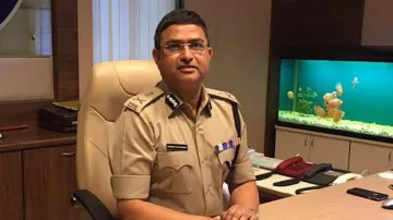 Rakesh Asthana removes IPS officer as DCP Dwarka- India TV Hindi